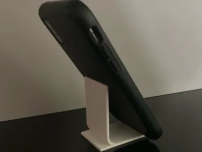 Easy to print phone holder