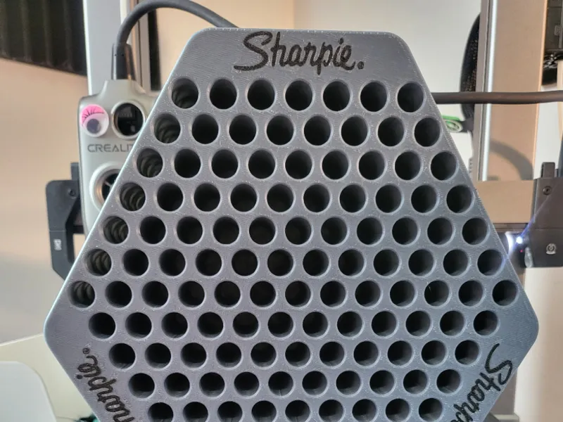 Sharpie Stand