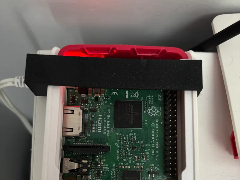Raspberry Pi 3 Cable Strengthener