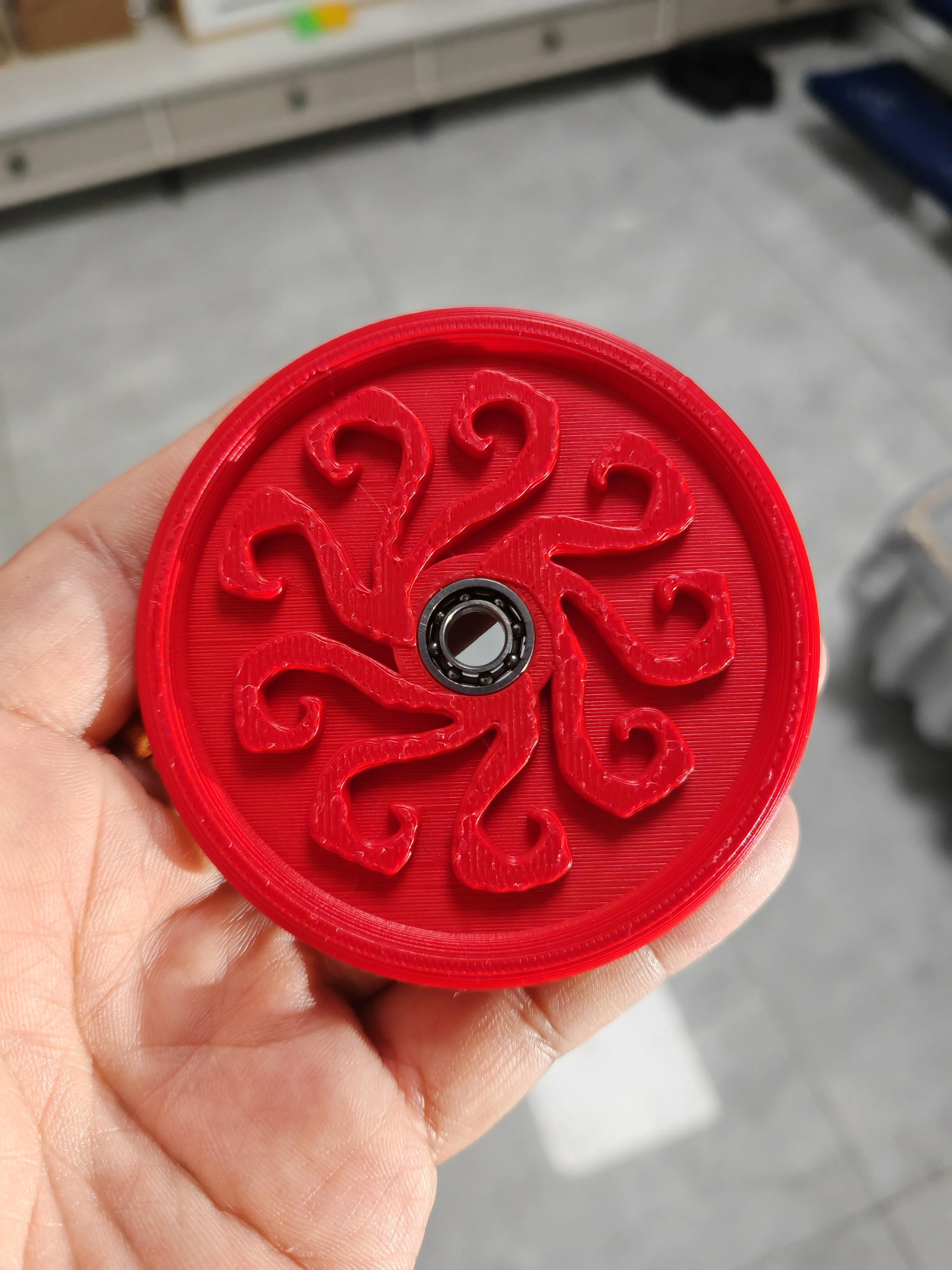 Identity V Sealing Wax Spinner close-up