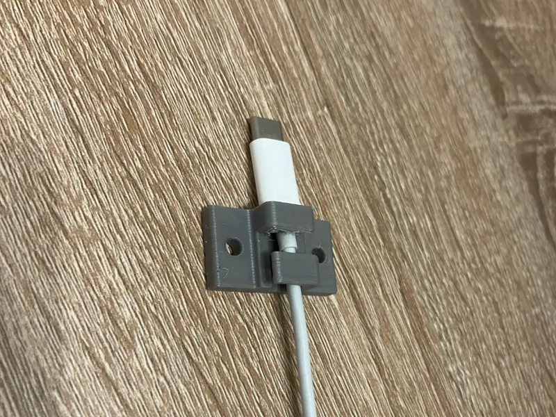 Cable holder