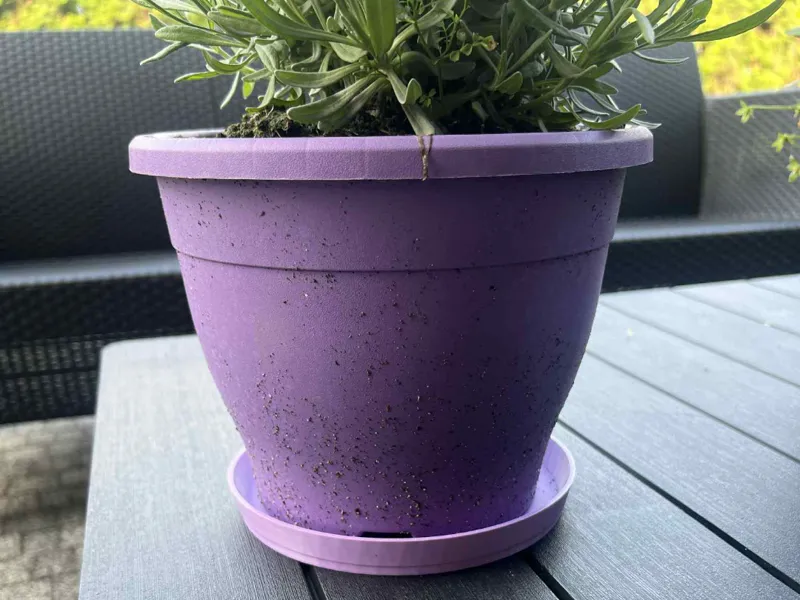 flowerpot holder / podstawka pod doniczkę 