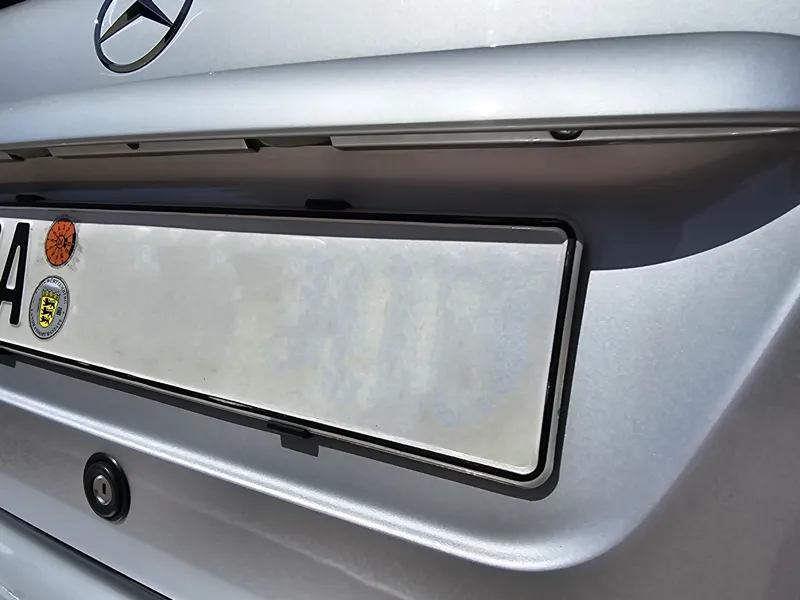 EU licence plate holder for Mercedes-Benz trunk