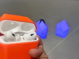 The Legend of Zelda Rupee Airpods Pro case