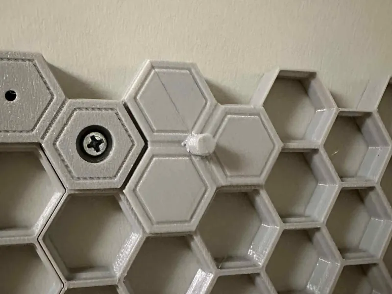 1/4" Thread Mount for Honeycomb Storage Wall