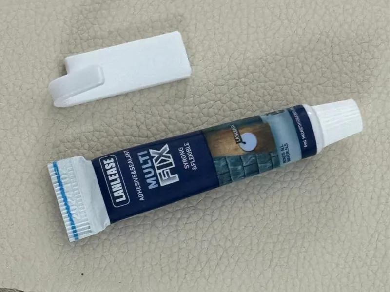 一个简单的粘钩