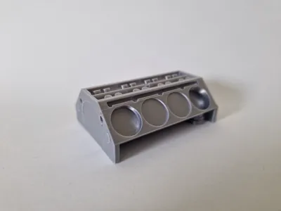 Engine V8 v8