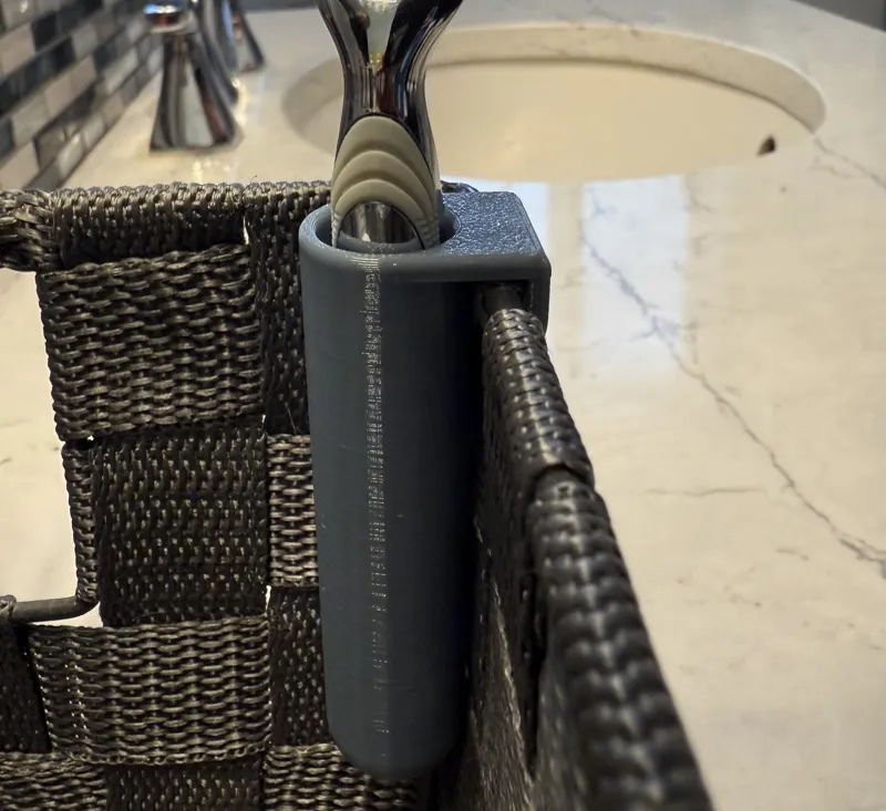 Parametric Razor Holder