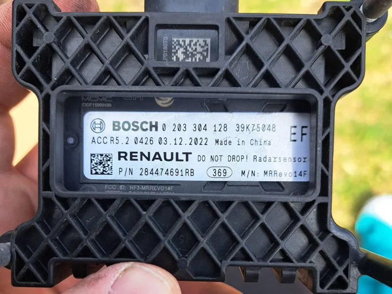 Dacia Spring Distronic sensor radar