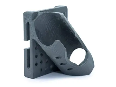 Waist-mounted rod holder