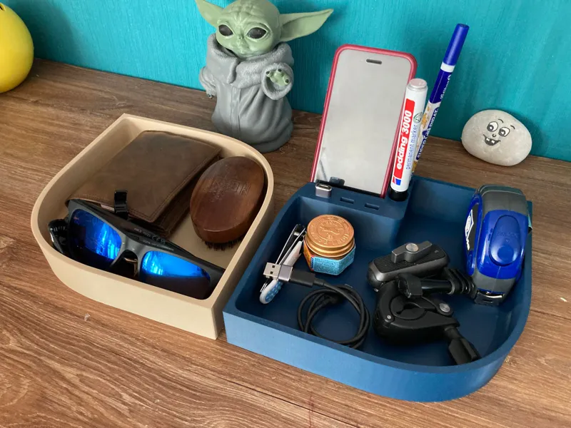 Schreibtischorganizer mit Handy & USB Stick-Halter