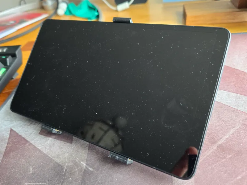 Tab A9 Mount with gap for any mounting hardware