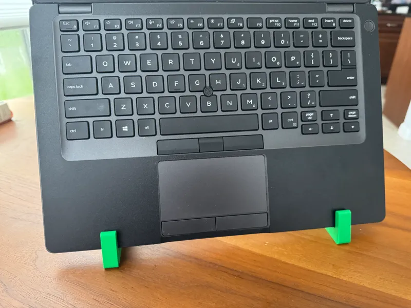 70 degree laptop stand minimalist