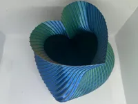 Vase en forme de cœur — photo 1