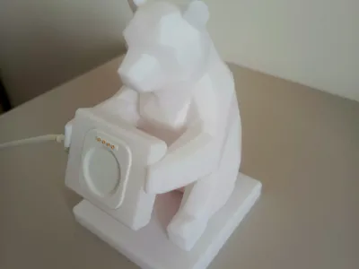 Charging station for OnePlus Watch 2