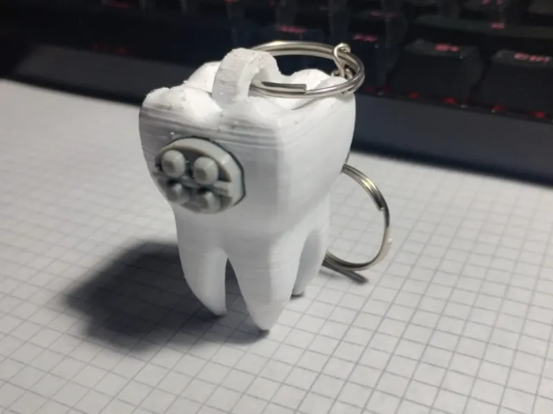 Tooth Keychain - Llavero diente