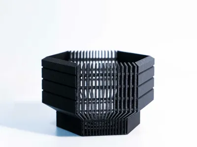 Open Source Gardening Project—Hexagonal Grid Planter