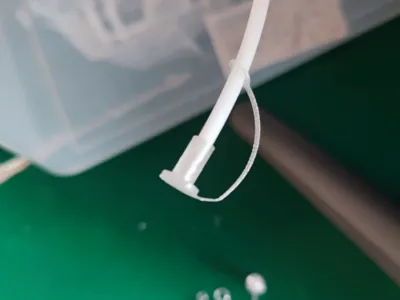 Filament tube dust and moisture proof plug, suitable for moisture-proof sealing of the external filament tube of the sealed box