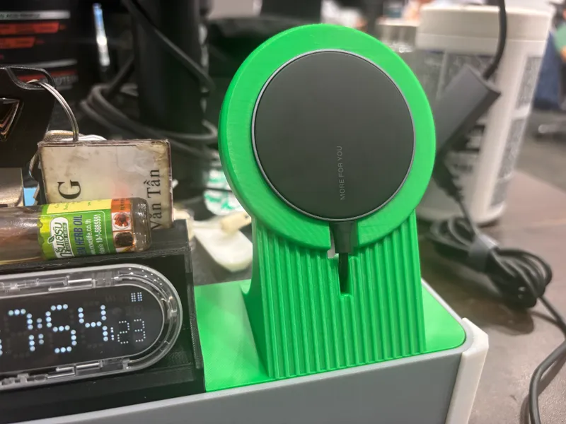 UGREEN 15W CD245 Charging stand