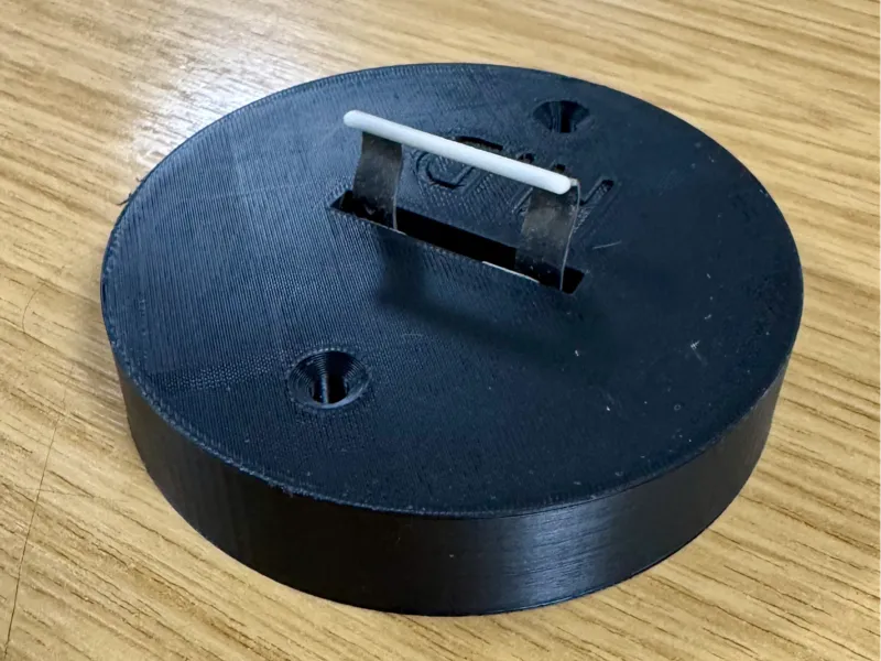 Clipper blade tension spring bending tool