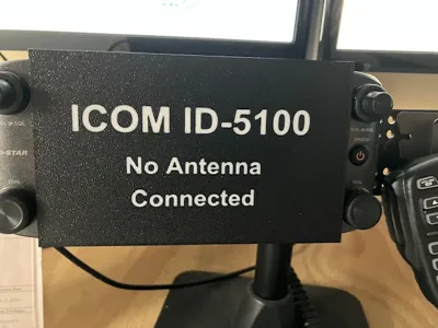 Icom 5100 Screen Saver and antenna reminder