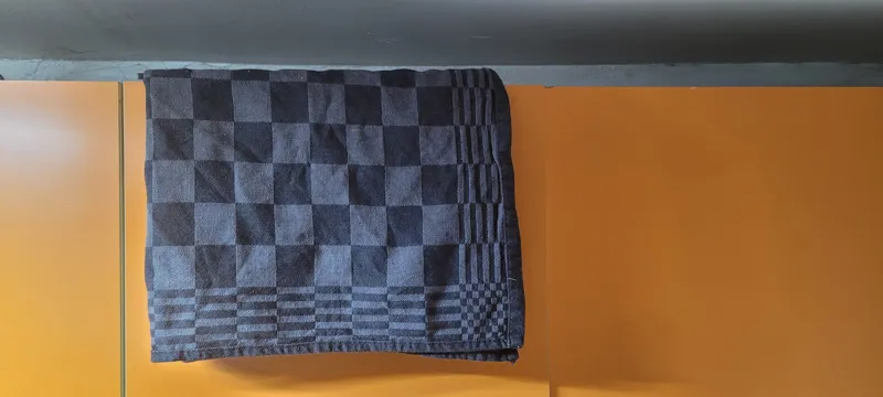 Cloth holder