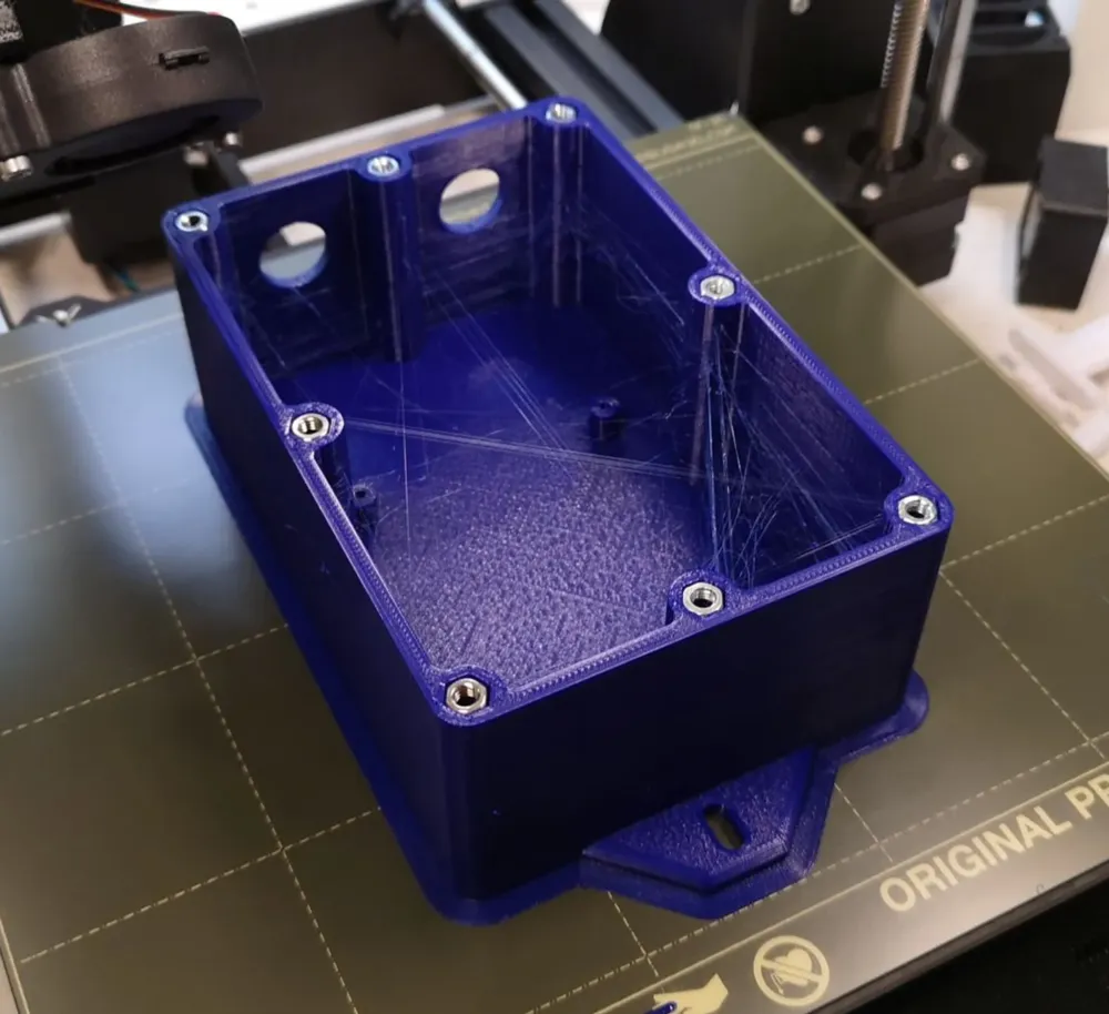 Openscad Box Shell Case Stable and waterproof OpenSCAD case V7.4 by pbtec - Free 3D Print Model ...