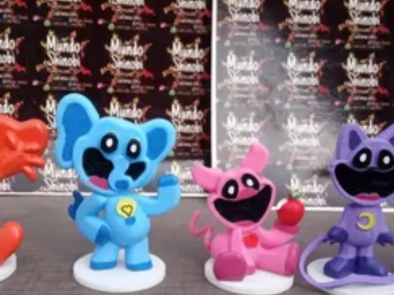 the smiling critters