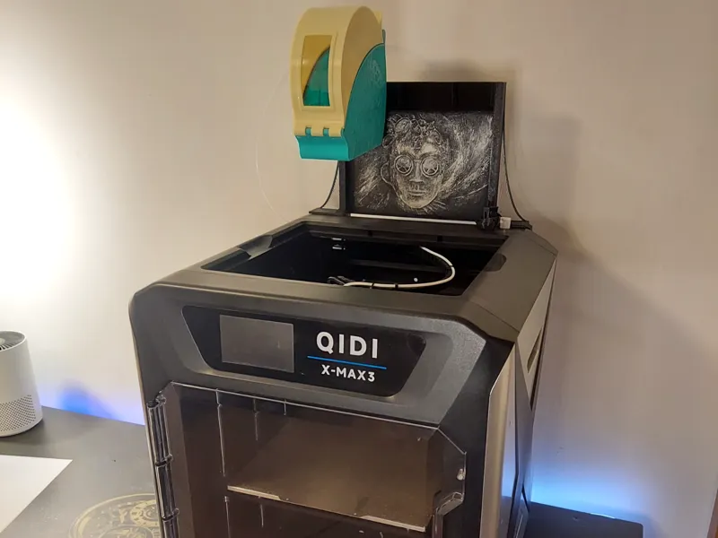 Dolphin Drybox Hanger for X Max 3
