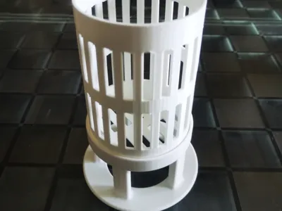 Fish tank planter, aquatic plant cultivation 