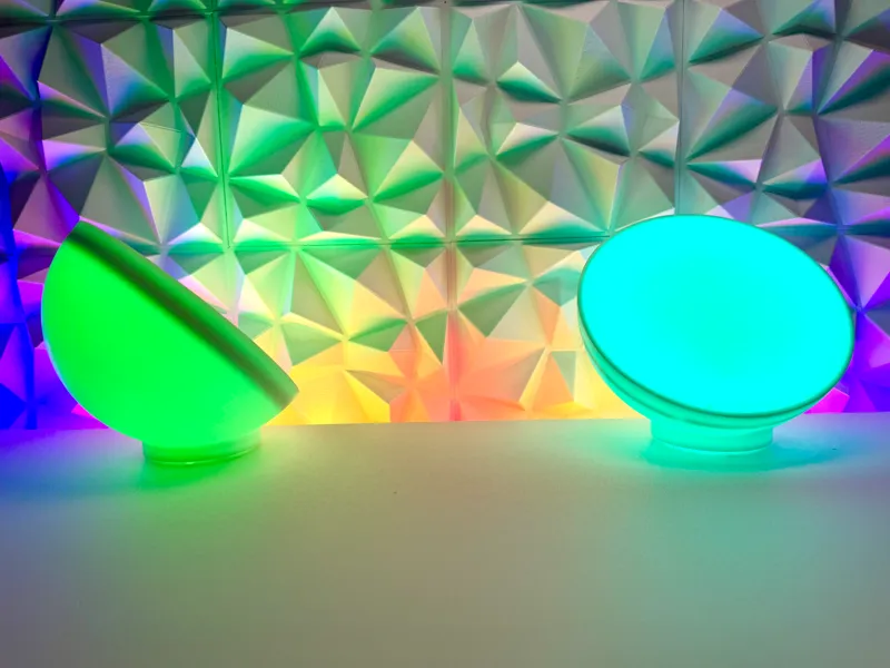 RGB Lamp With Rotating Base