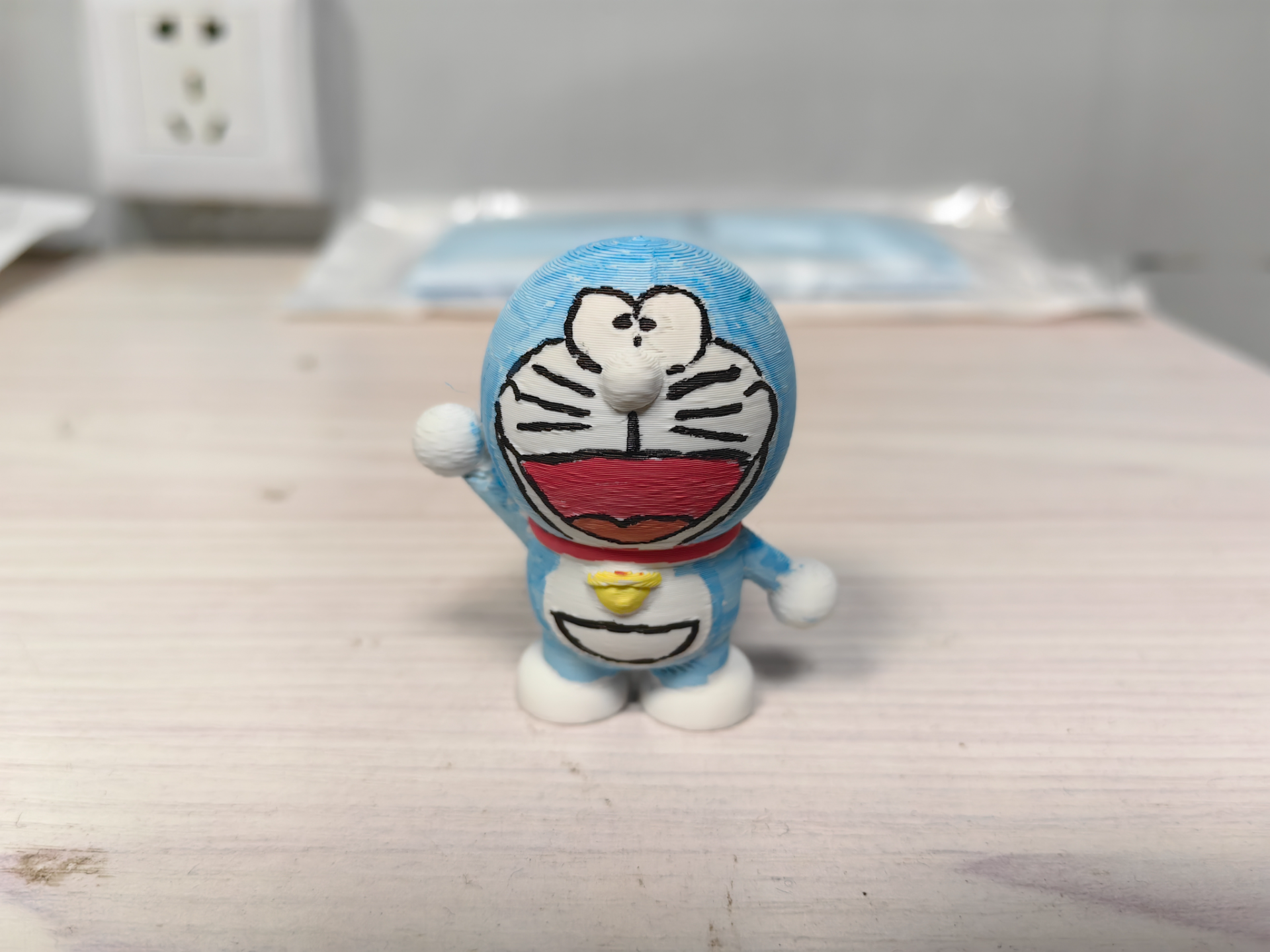 哆啦A梦，细节上色版
