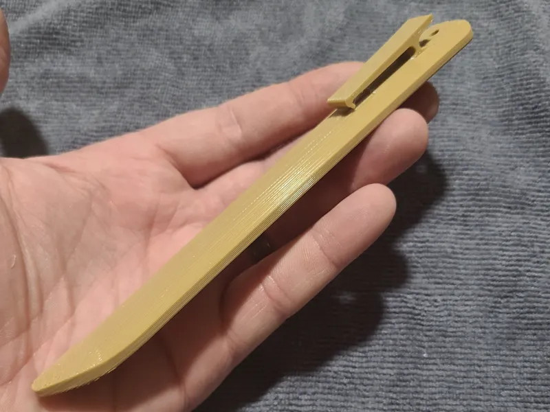 Non-Mechanical Molle Stick