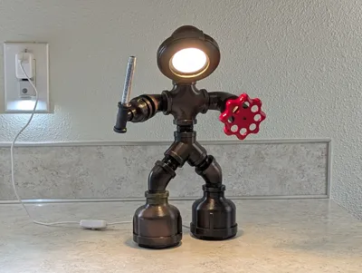 PipeKnight, A 3D printed robot pipe lamp