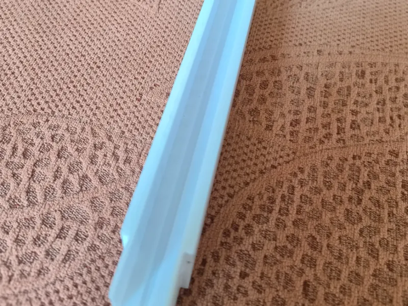 塑钢推拉窗排风 上下卡口