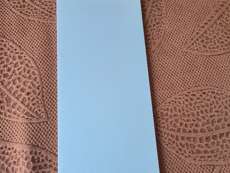 窗口通风立板