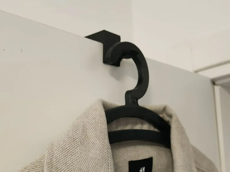 Door hanger