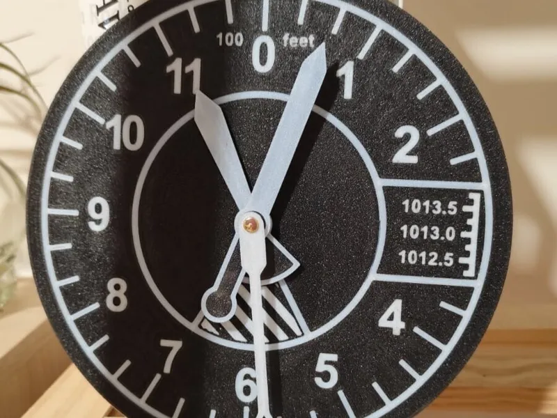 Flight altimeter- aviation clock