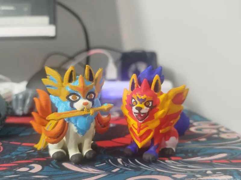 Zacia y Zamazenta Chibi