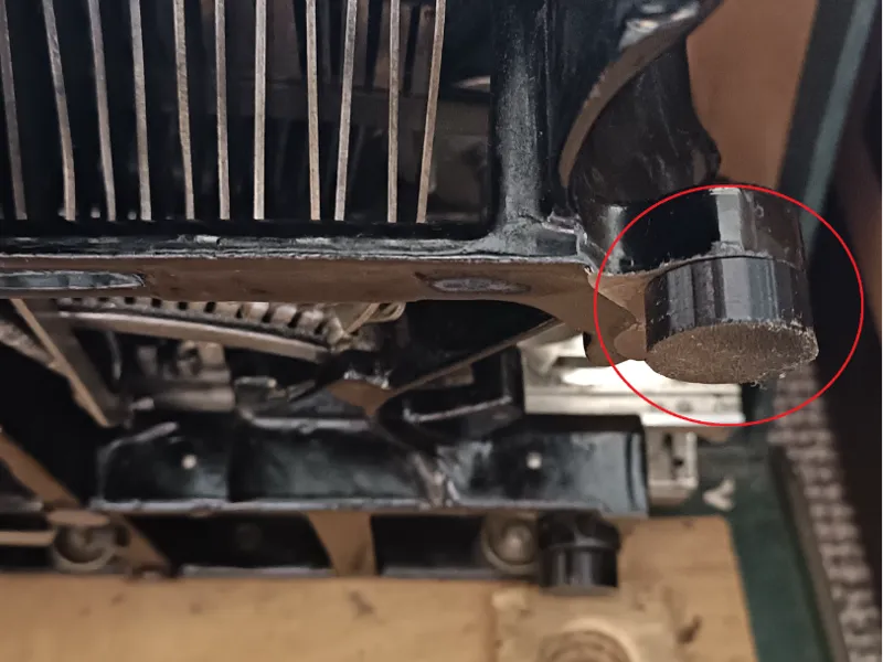 Empire Typewriter (Circa 1900) replacement feet