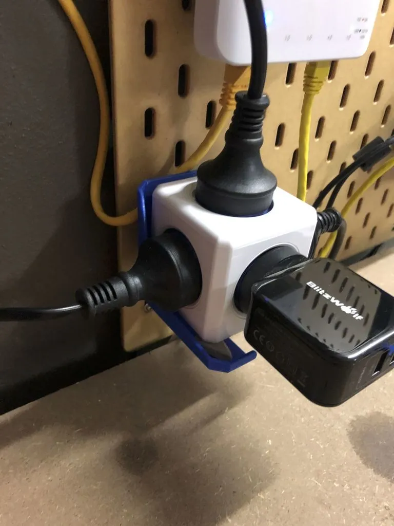 Powercube Skadis Mount