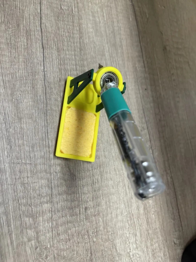 Soldering iron stand, really compact