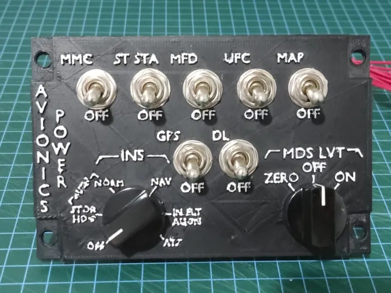 F16C "Viper" AVIONICS POWER right side panel