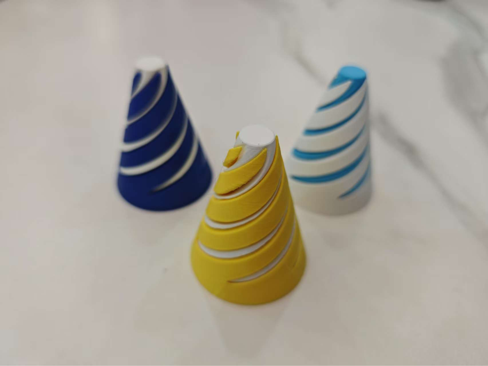 Spiral dekompresyon konisi