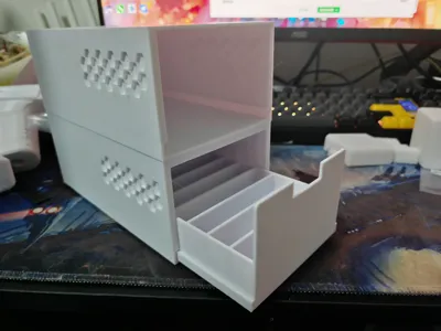 Square Goods Storage Box