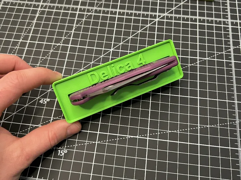 Spyderco Delica 4 Gridfinity Holder 