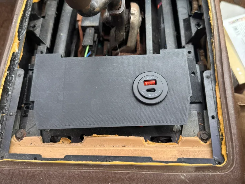 Fiero Window Switch Center Console Plate W/ USB