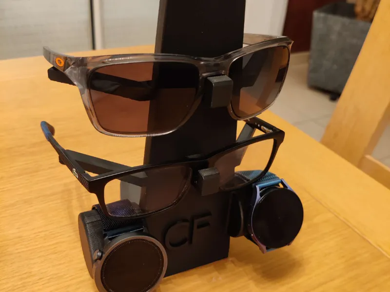 Support universel lunettes et montres
