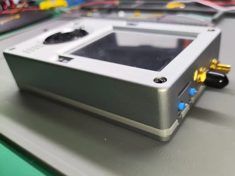 HackRF - Portapack H3 Mini 电池扩容外壳