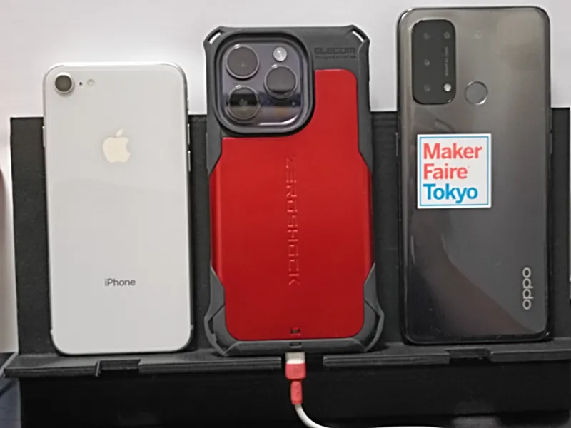 3phoneStand